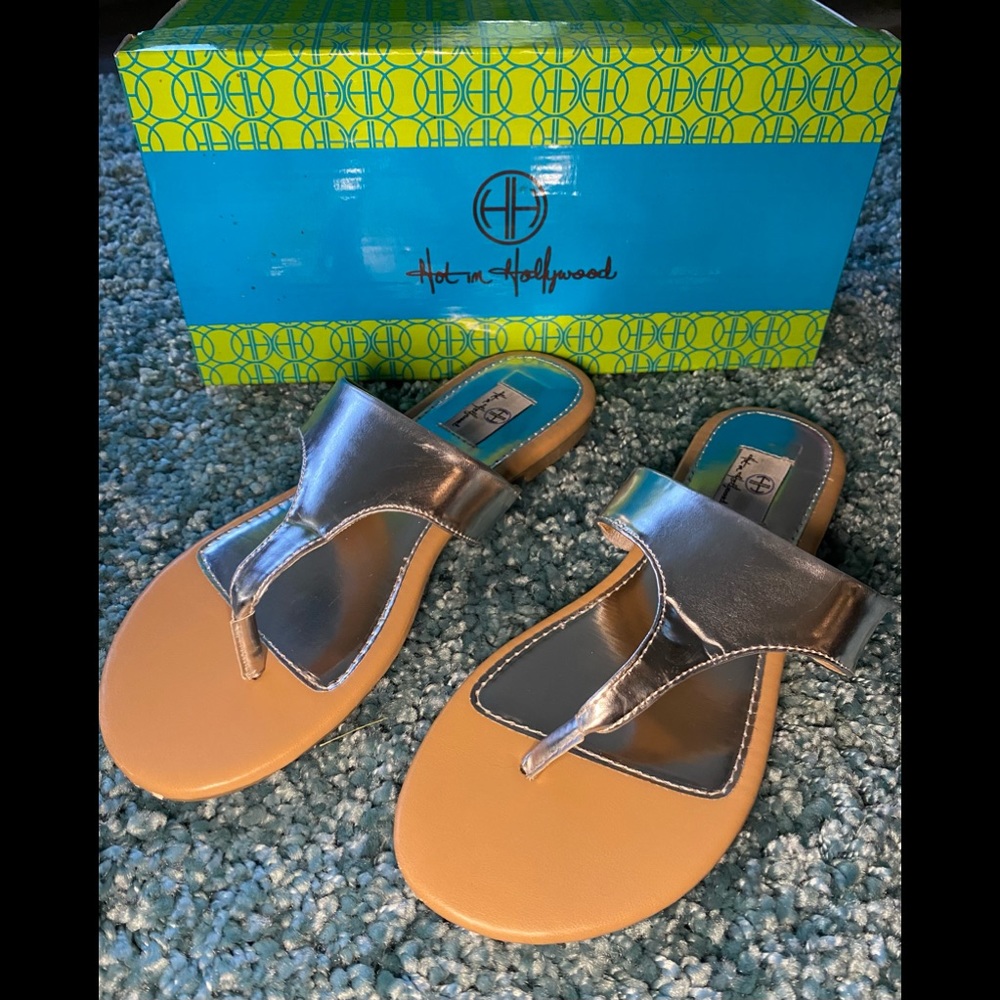 EUC Hot in Hollywood silver sandals.